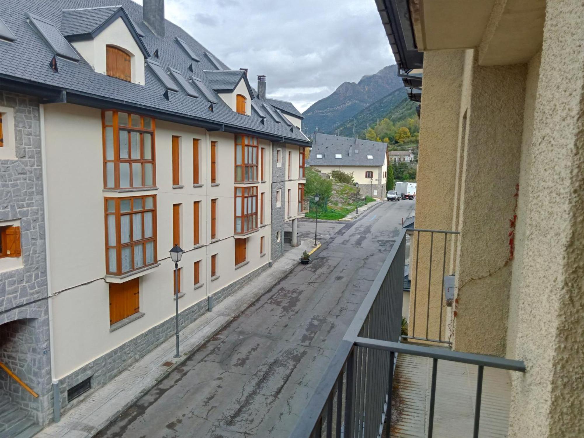 Apartamentos Valle De Tena - Biescas 3000 Zewnętrze zdjęcie