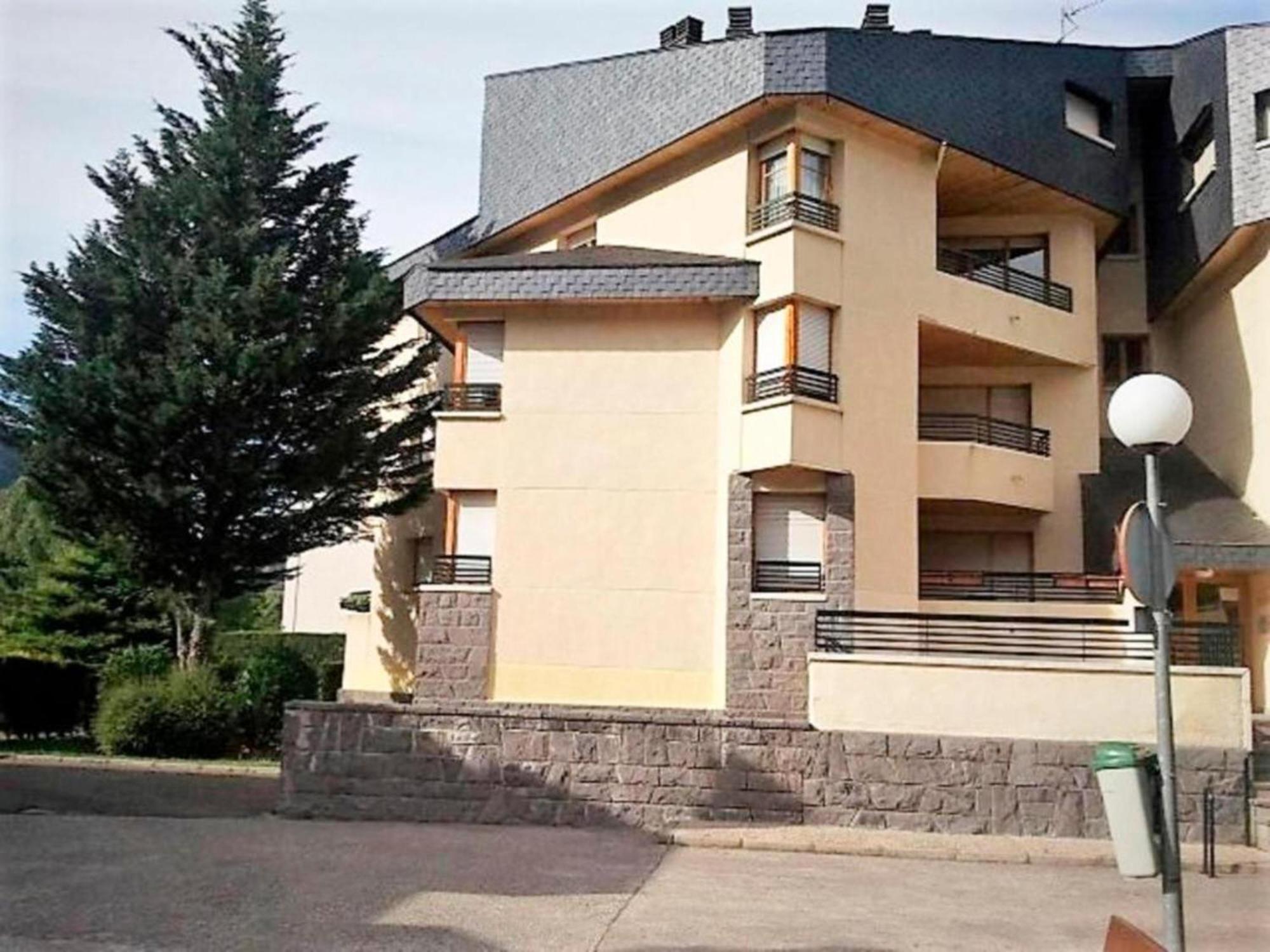 Apartamentos Valle De Tena - Biescas 3000 Zewnętrze zdjęcie