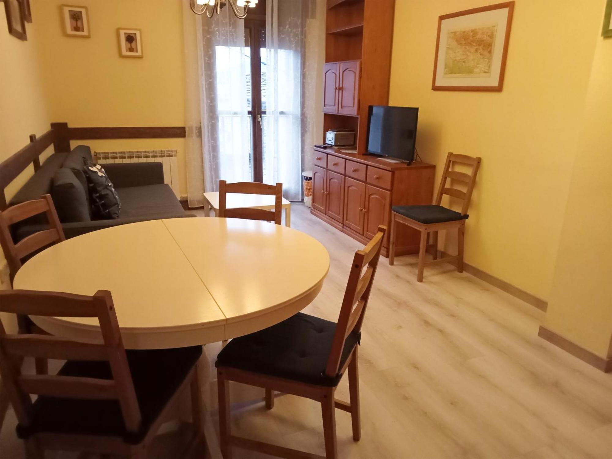Apartamentos Valle De Tena - Biescas 3000 Zewnętrze zdjęcie