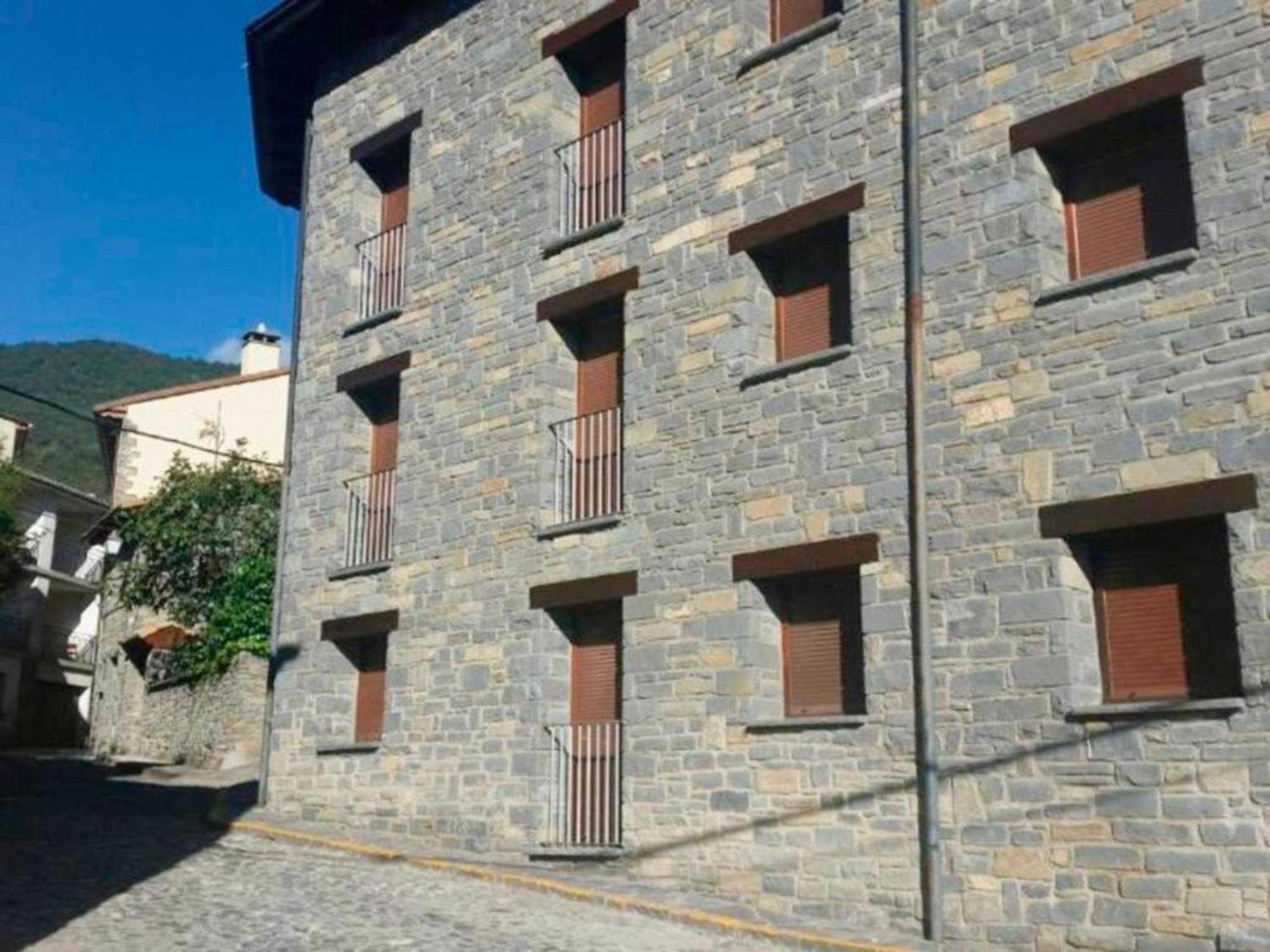 Apartamentos Valle De Tena - Biescas 3000 Zewnętrze zdjęcie